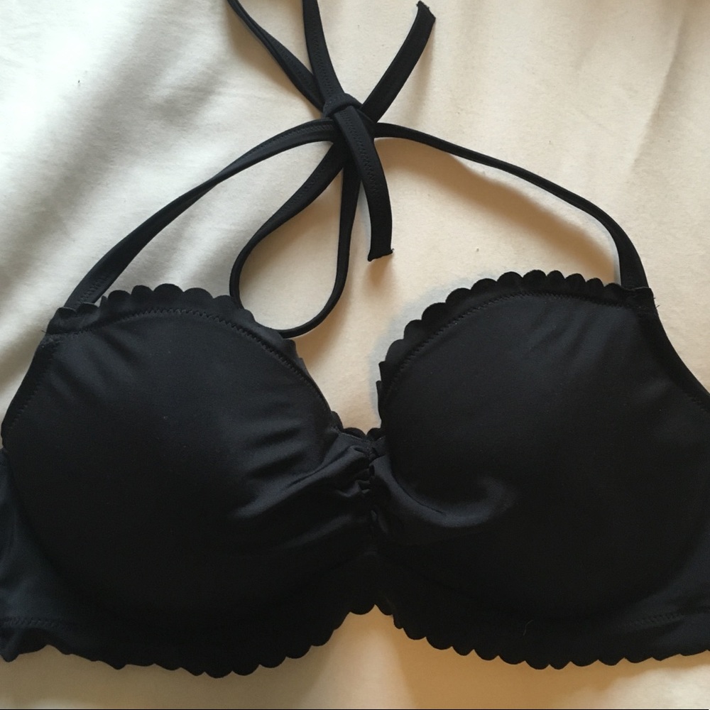Victoria’s Secret halter bikini top